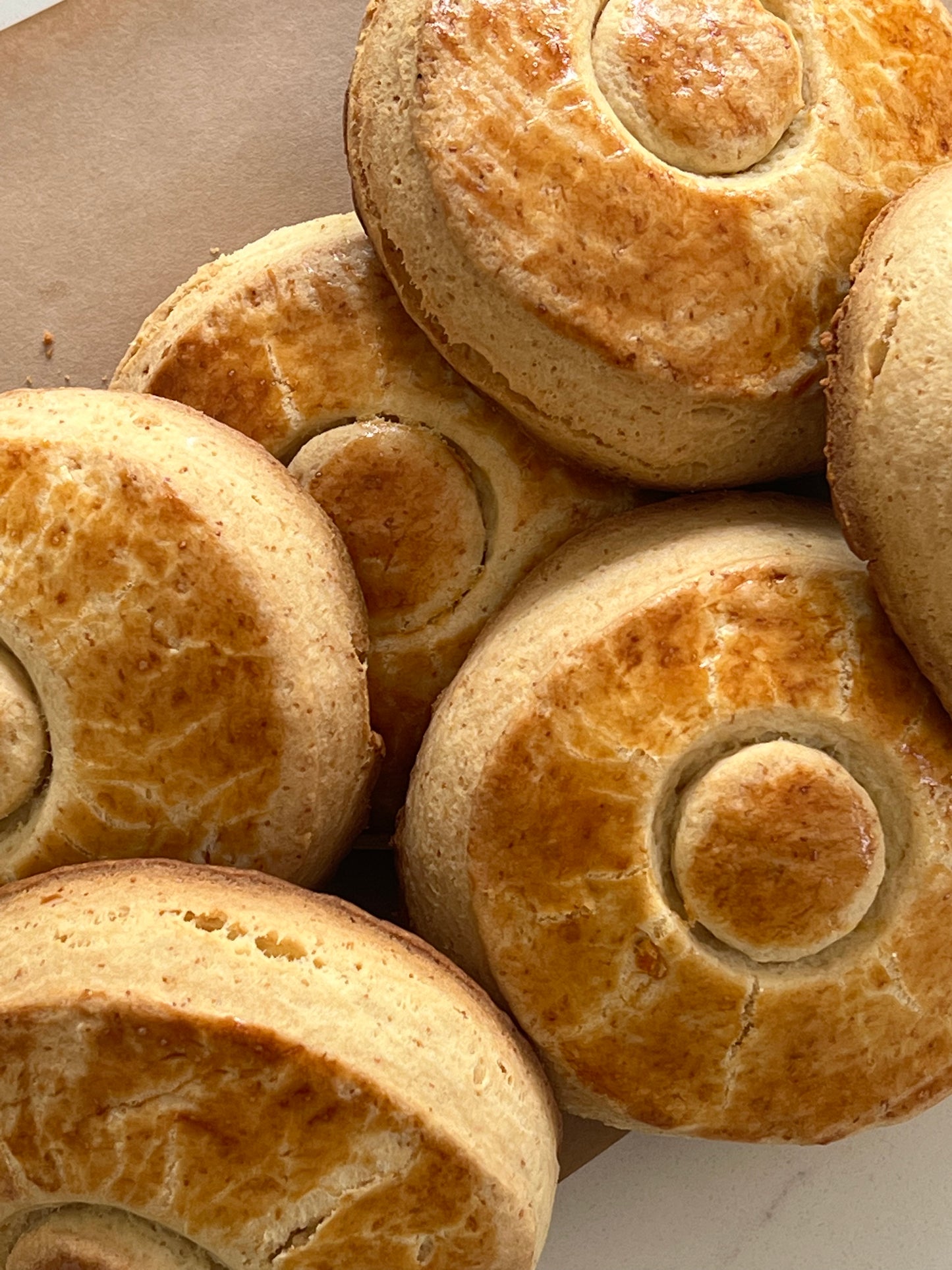 Bisquets 6-Pack