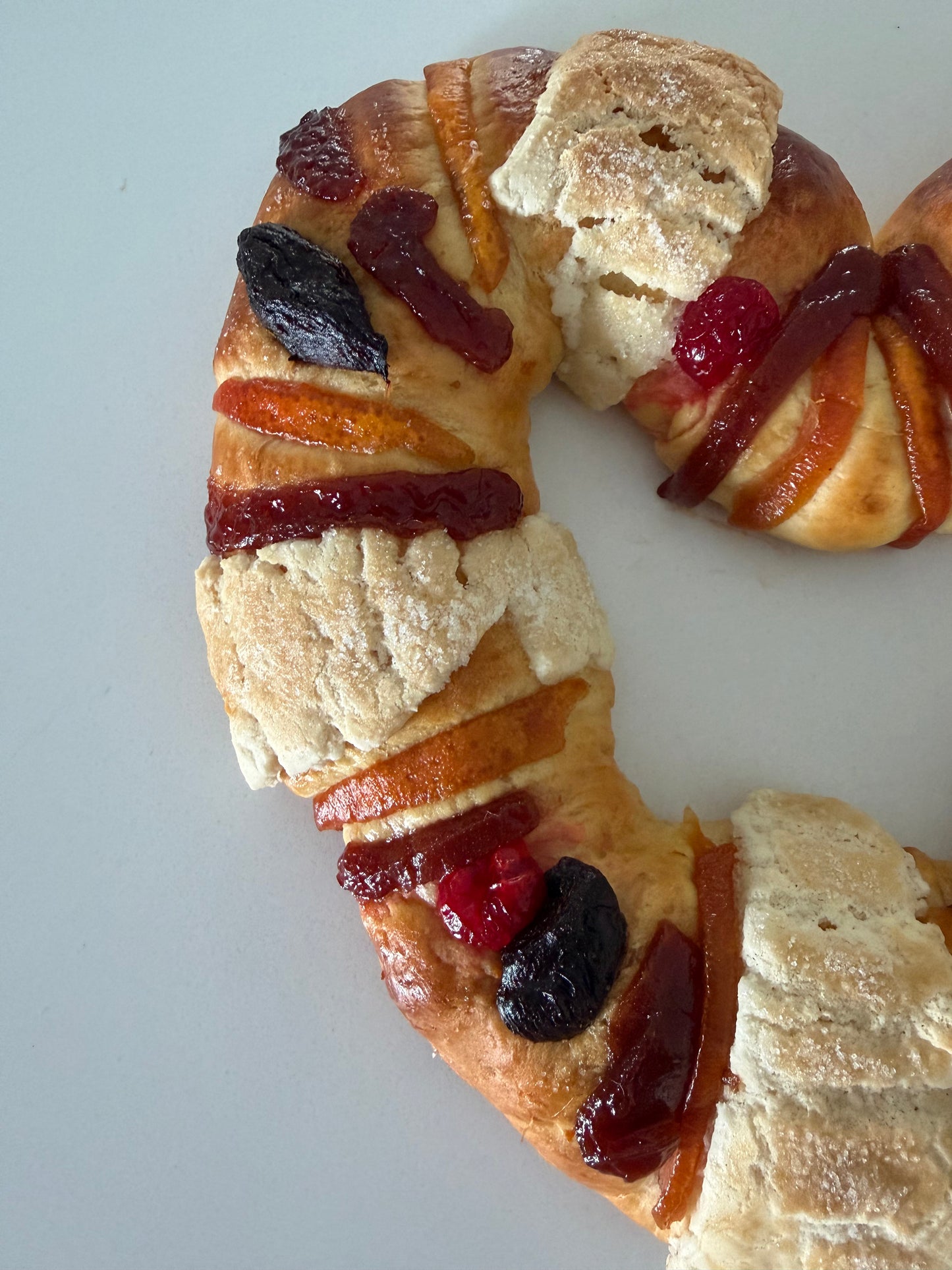Rosca de Reyes (Heart Shape)